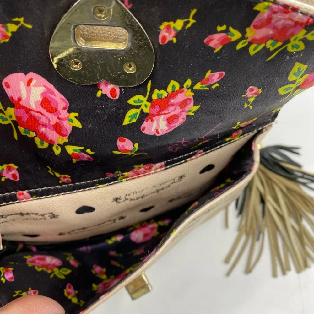 πSALEπ Betsey Johnson Floral Tassel Backpack - Picture 5 of 9